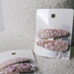 Заколочки бархатные украшенные вышивкой