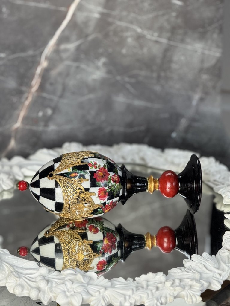 Яйцо интерьерное в стиле МакКинзи