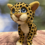Леопардик. Игрушка из шерсти