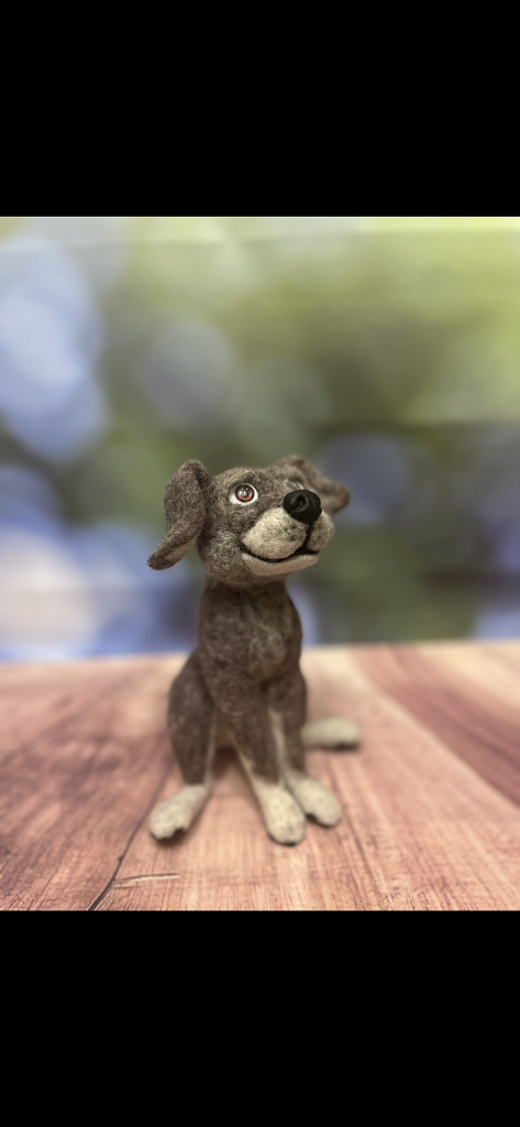 Пес. Игрушка из шерсти