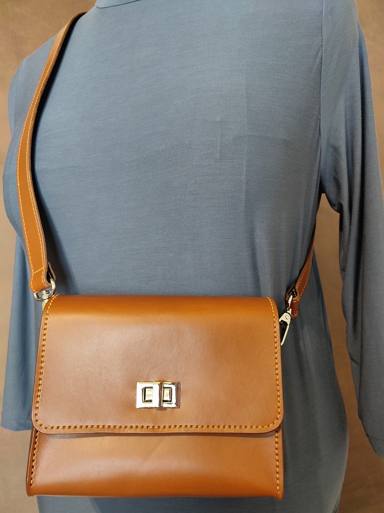 Сумка кросс-боди (Cross Body) Il Ponte с длинным клапаном