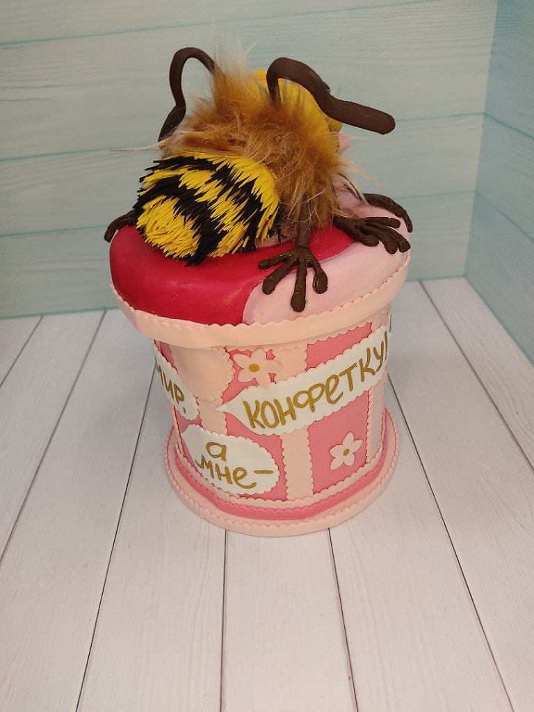 Шкатулка для вкусняшек.