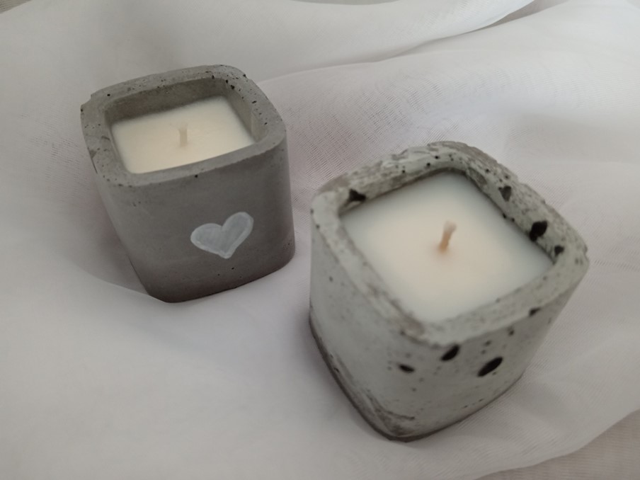 Свеча ароматическая в кашпо из бетона «Загадай желание»