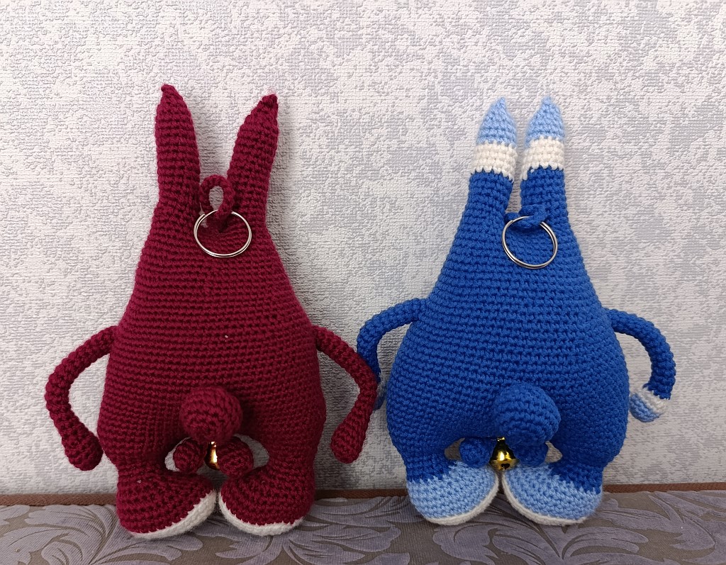 Заяц мудозвон