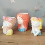 Кашпо декоративное. Три Девушки