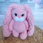 Зайка вязаный