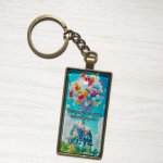 Винтажный Брелок мотивация «Каждый момент неповторим»