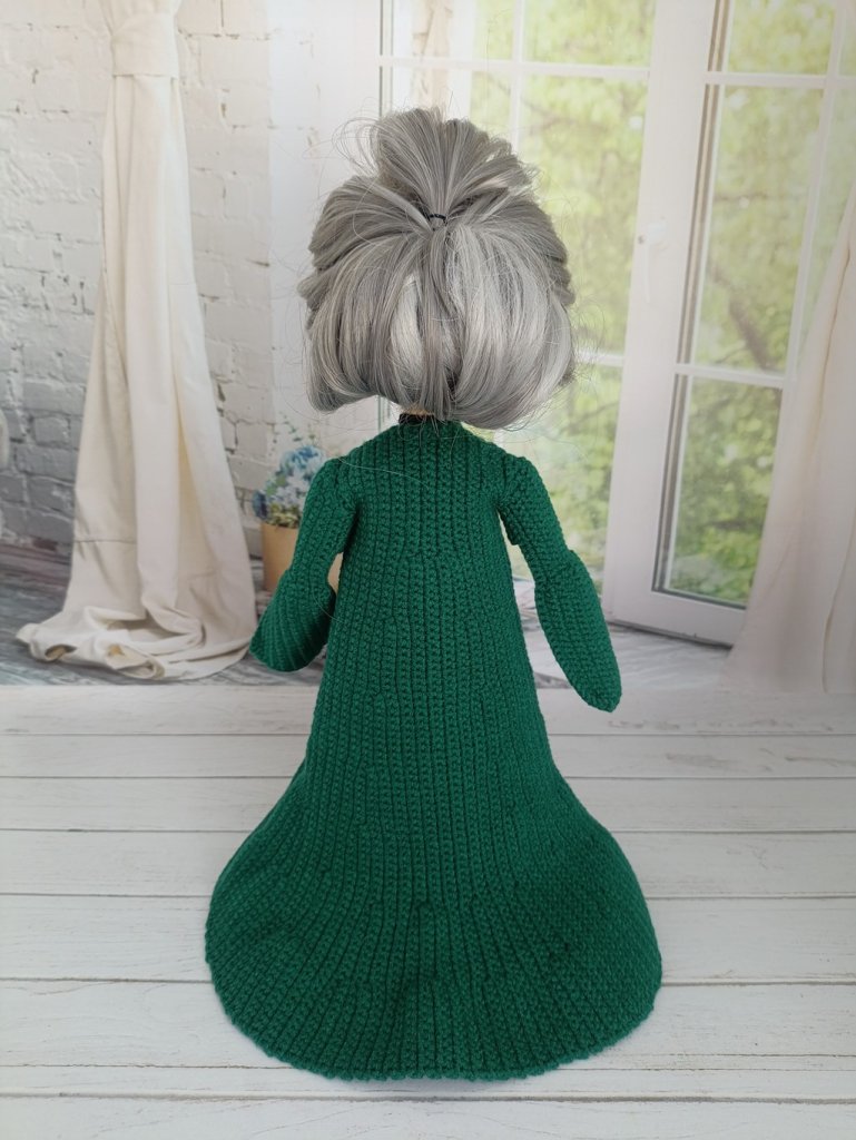 Кукла вязаная интерьерная «Профессор Макгонагалл»