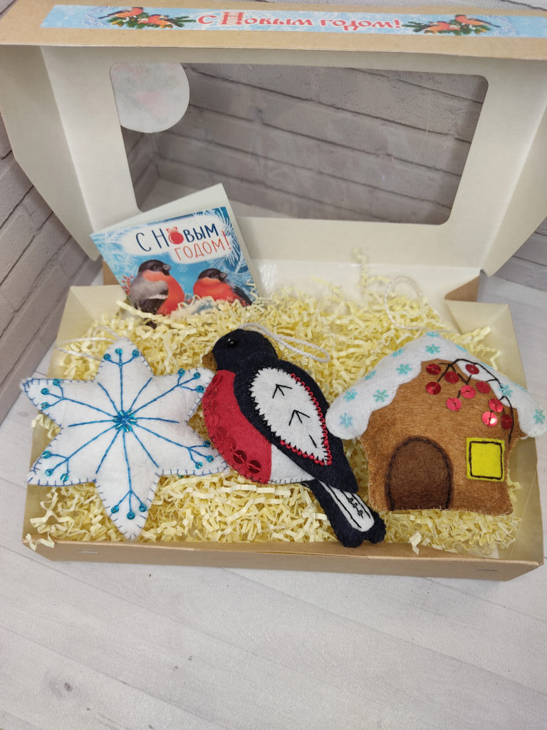 Набор елочных игрушек в ассортименте