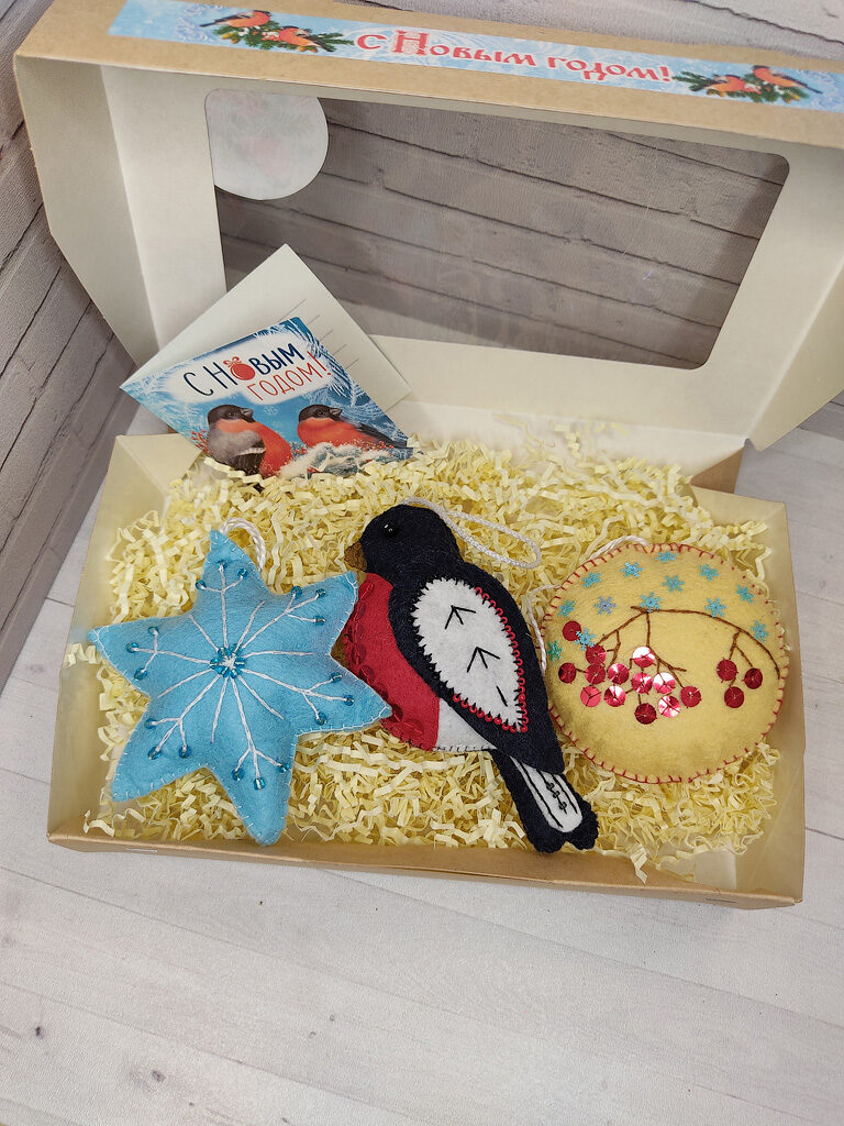 Набор елочных игрушек в ассортименте