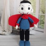 Кукла вязаная интерьерная «Вампирчик»
