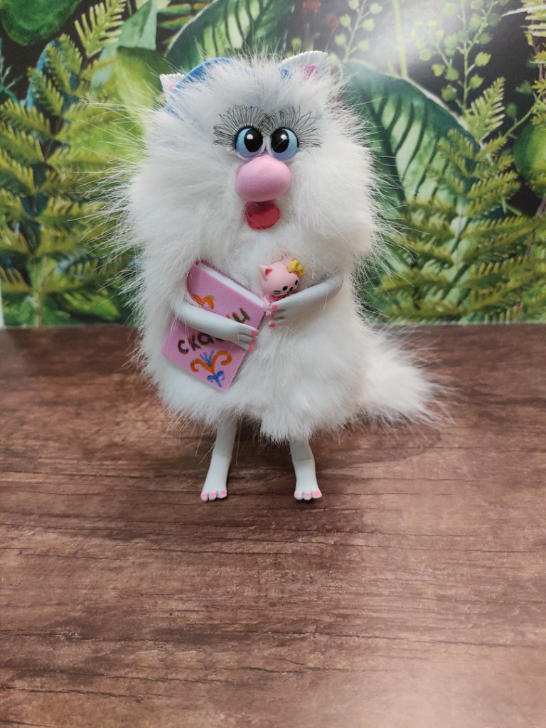 Сувенирные коты в ассортименте