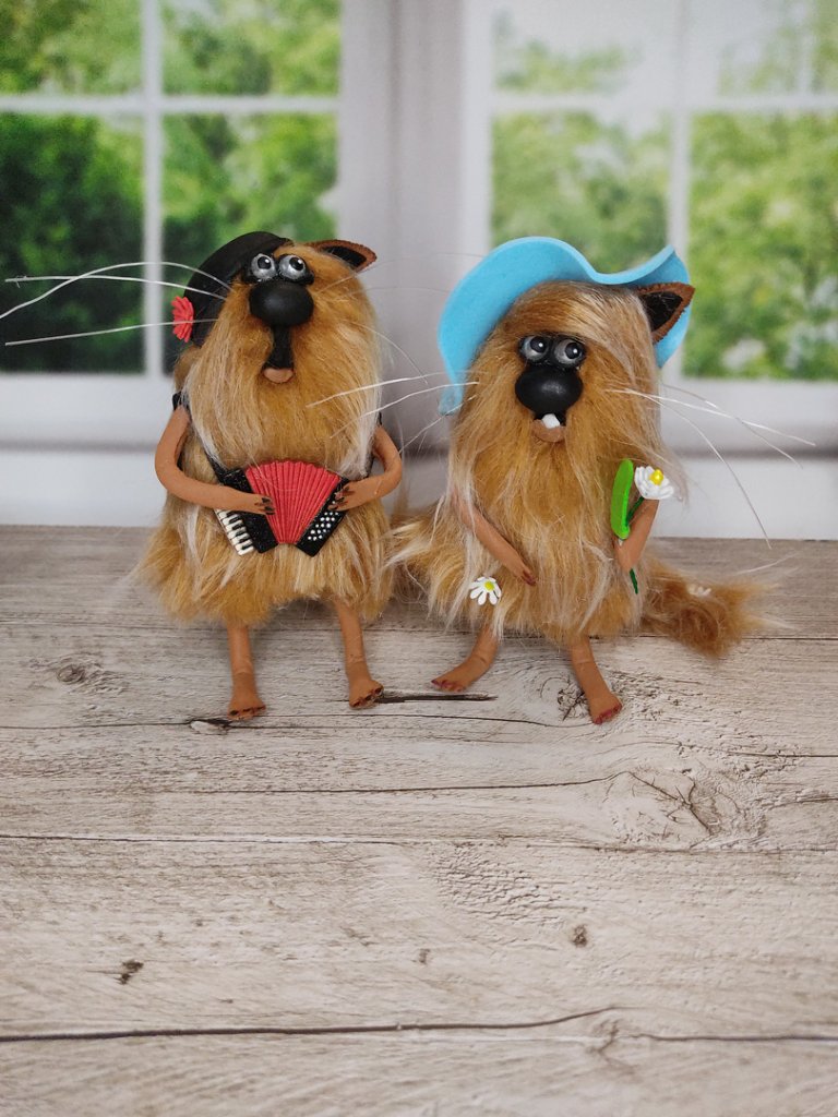 Сувенирные коты в ассортименте