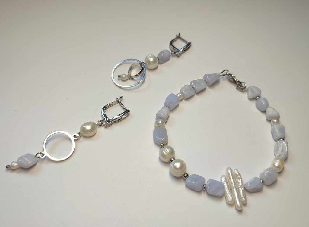 Сапфирин и жемчуг