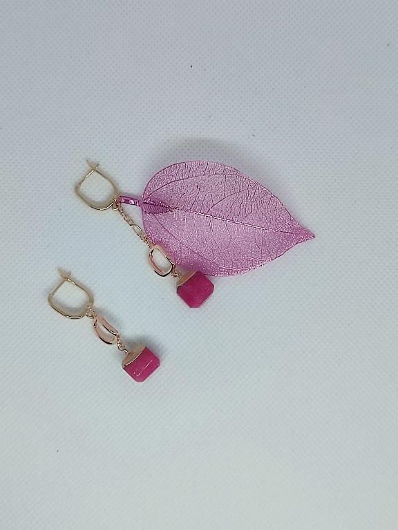 Малиновый лист