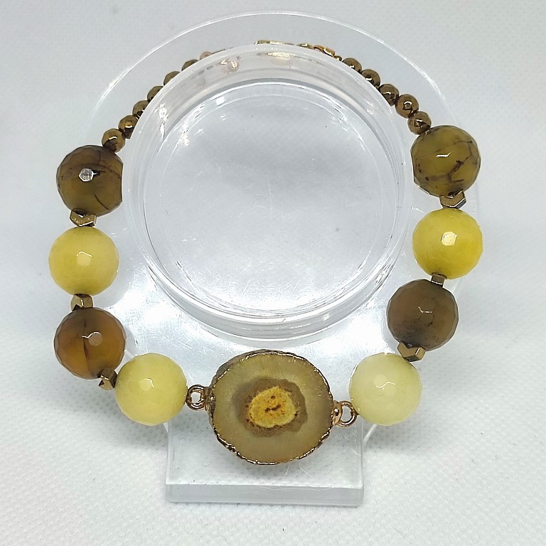 Турмалиновый кварц и срез кварца