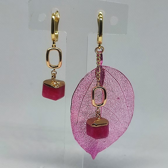 Малиновый лист