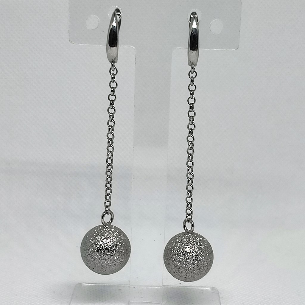 Серебряный лист