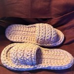 Тапочки домашние из трикотажной пряжи