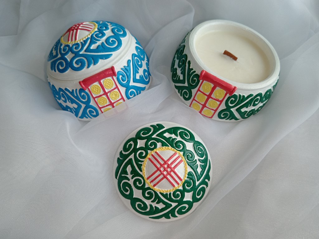 Свеча ароматическая в гипсовом кашпо «Степей благоухание»