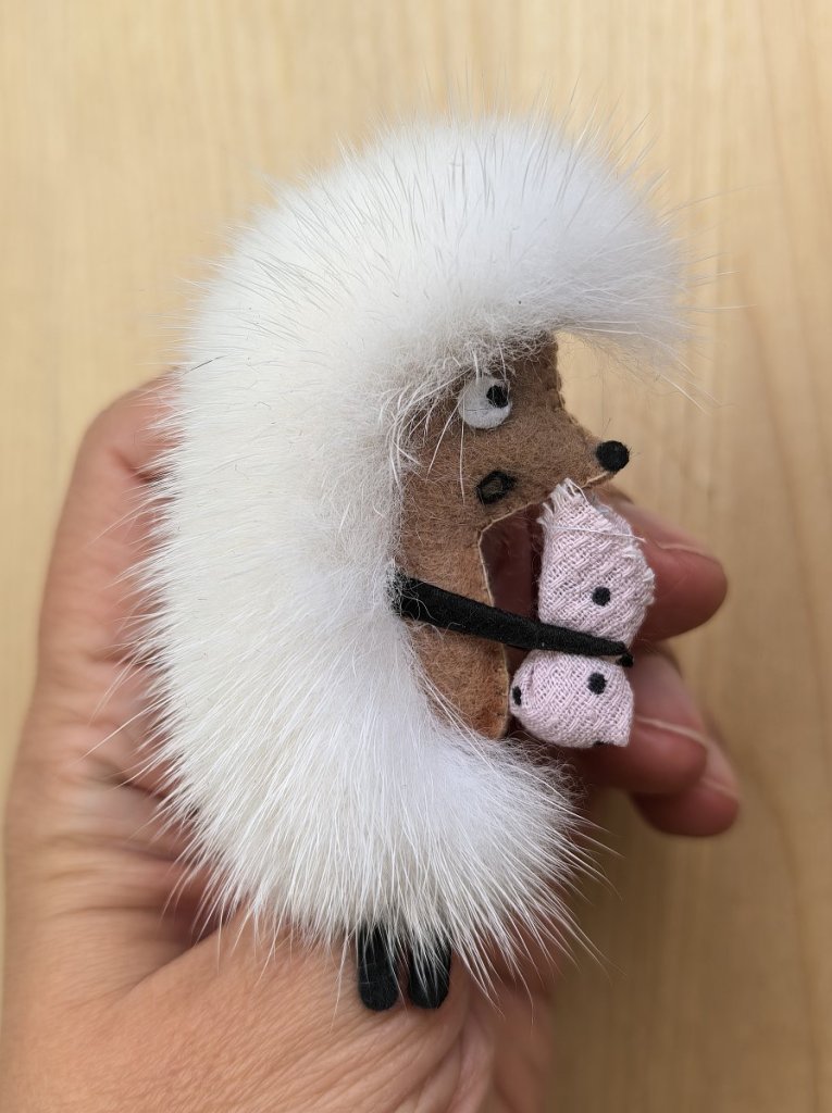 Брошь «Ежик»