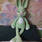 Вязаные игрушки. Заяц