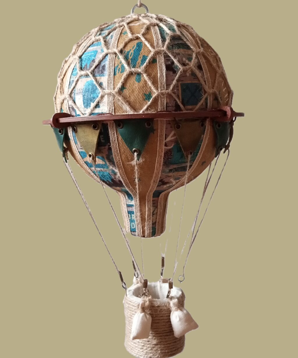 Воздушный шар интерьерный