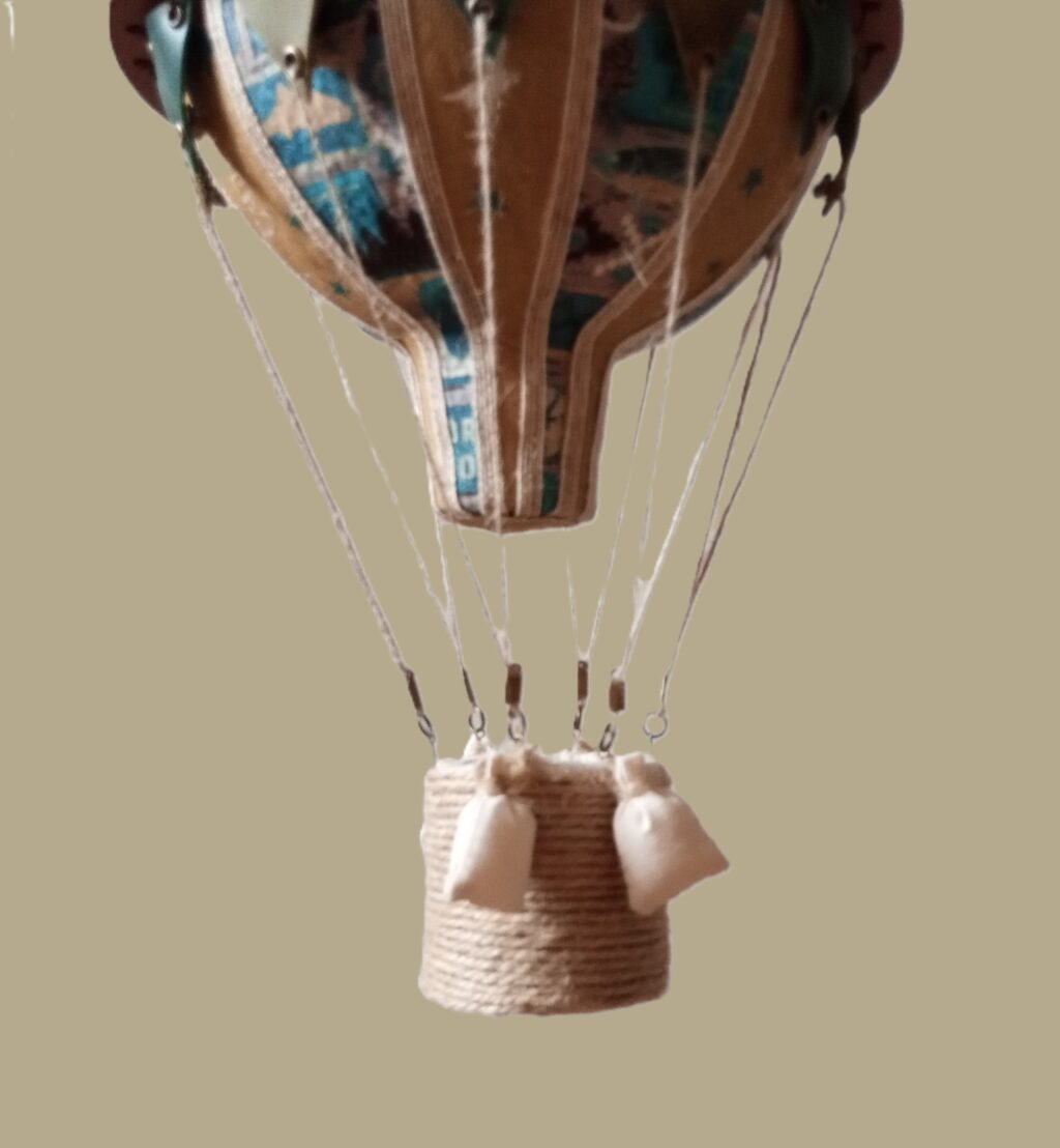 Воздушный шар интерьерный