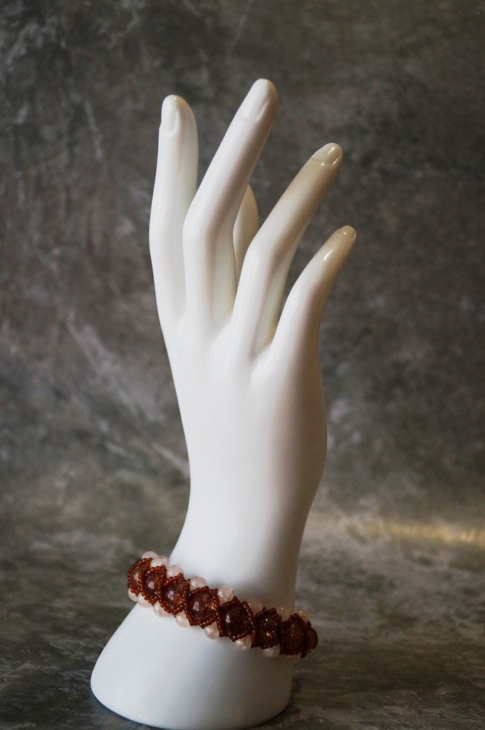 Женский браслет Сафари