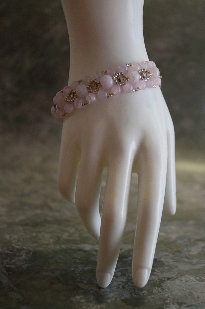 Женский браслет Нежность