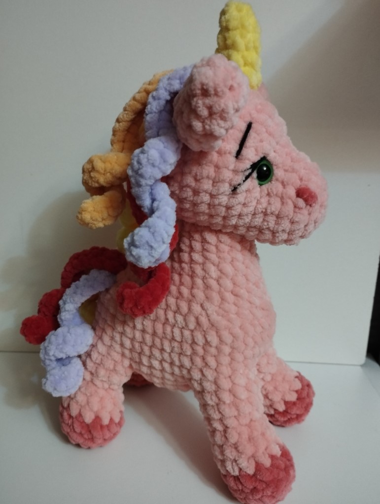 Вязаные игрушки. Единорожка
