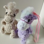 Вязаные игрушки. Брелок символ 2025 года. Лошадка