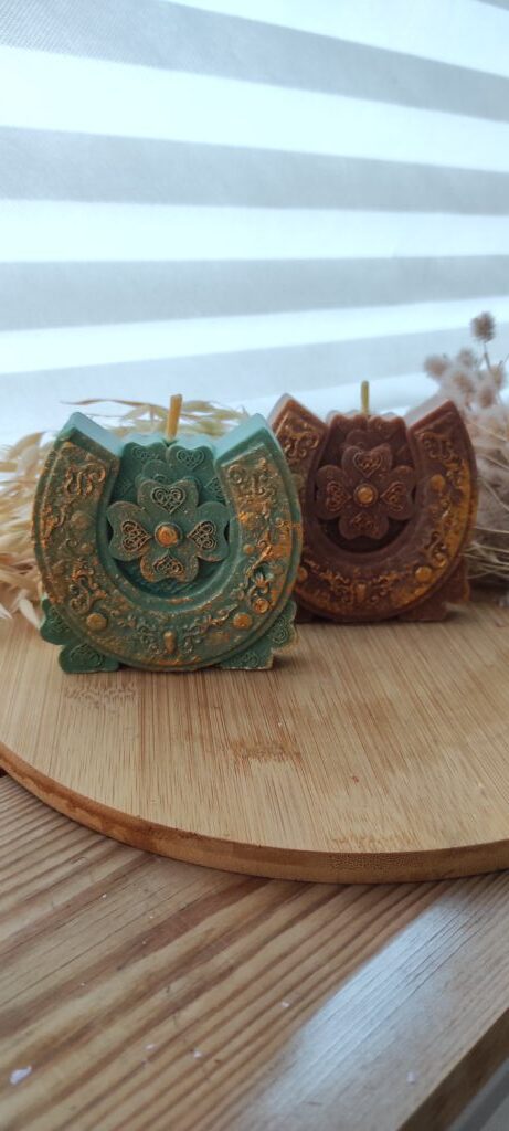 Свеча «Подкова»