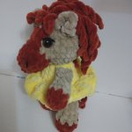 Вязаные игрушки. Лошадка ( в платье).