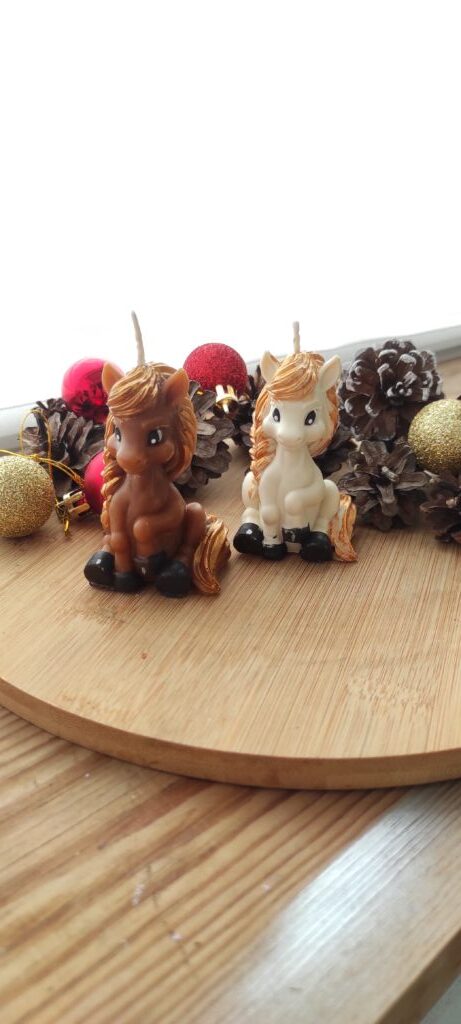 Свеча «Символ 2026» Лошадь