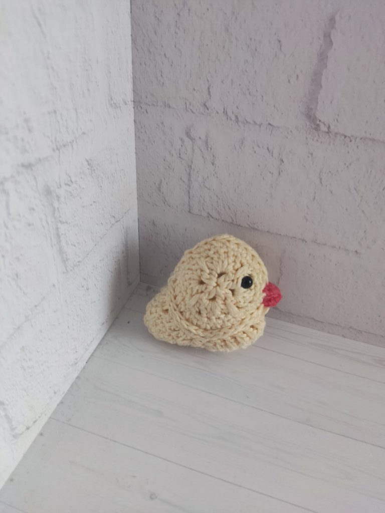 Цыпленок маленький