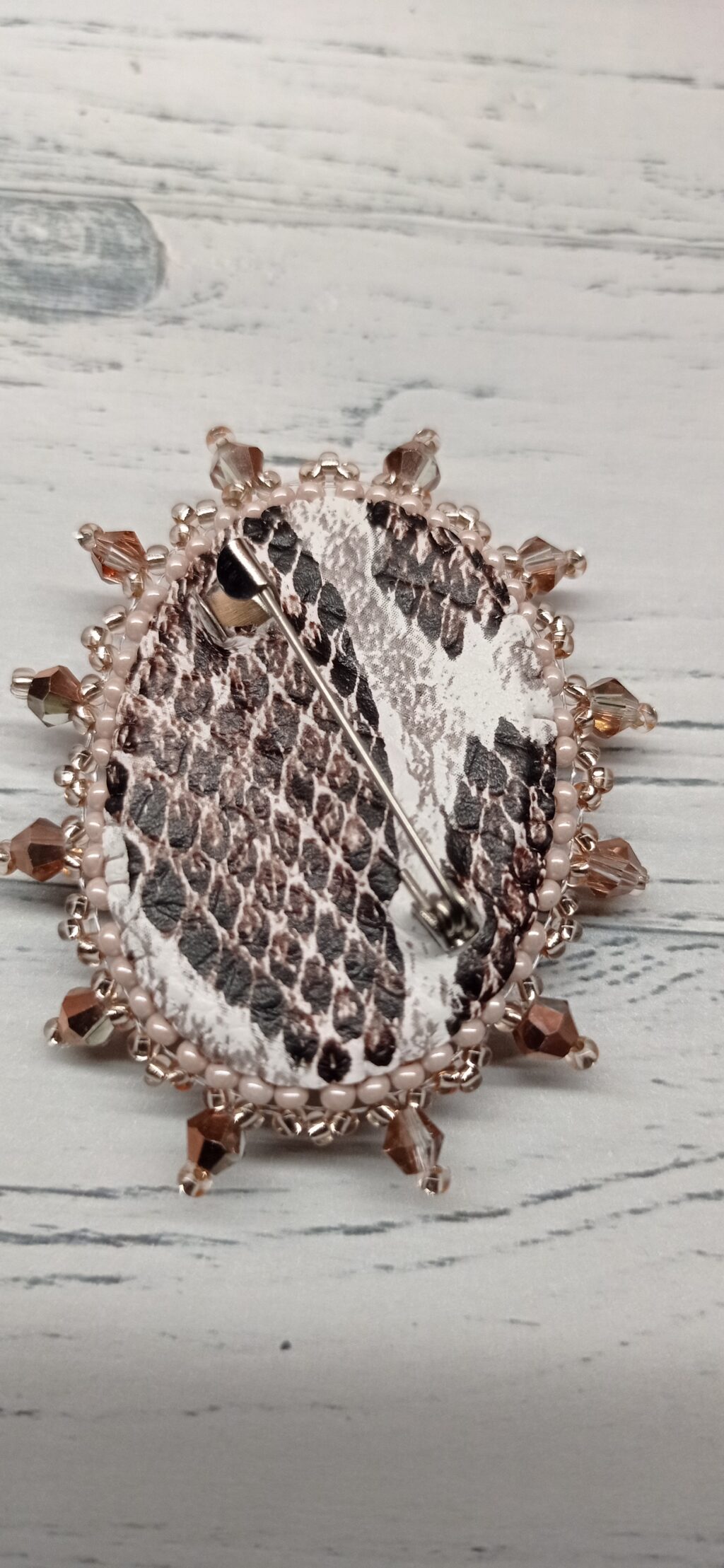 Брошь «Розовый закат»