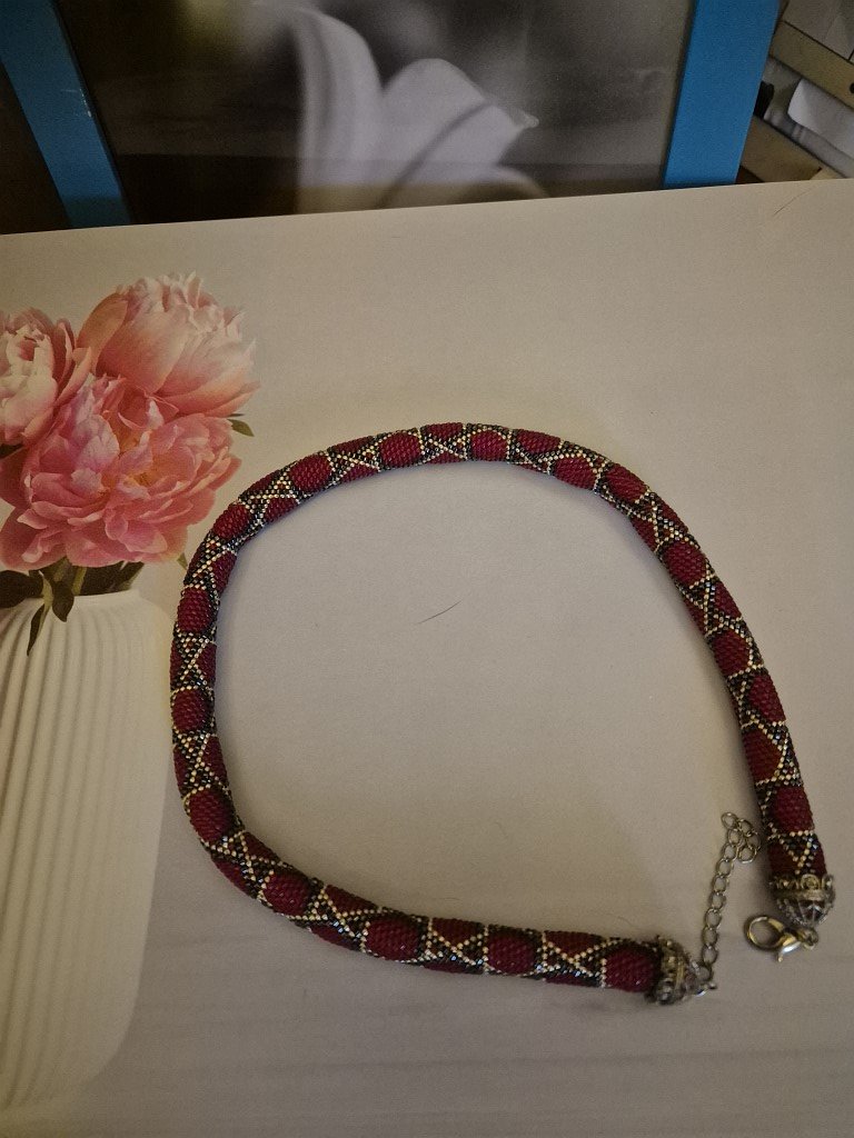 Жгут из бисера