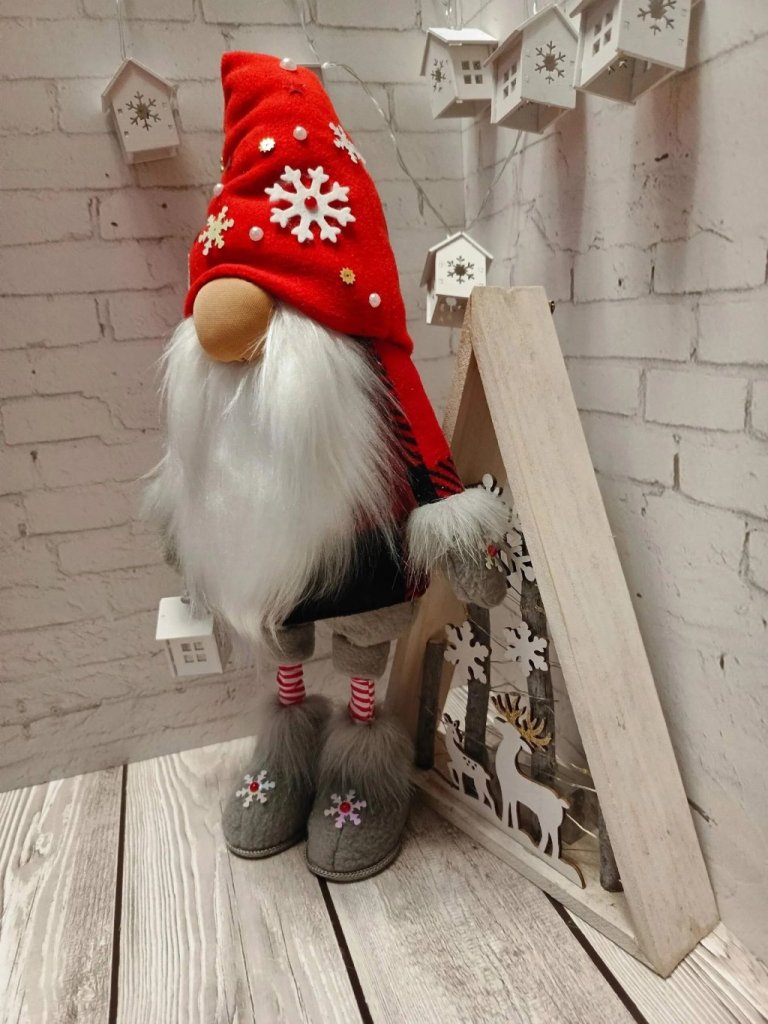 Новогодний скандинавский гном