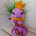 Вязаная змея