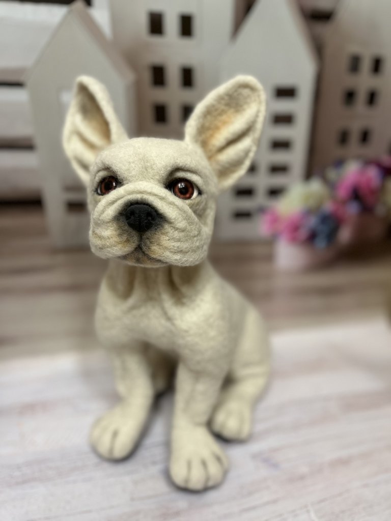 Французский бульдог. Интерьерная игрушка из шерсти