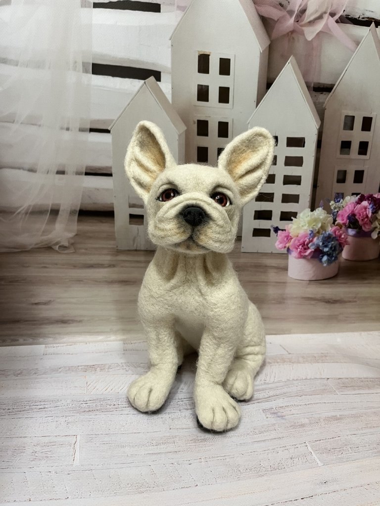 Французский бульдог. Интерьерная игрушка из шерсти