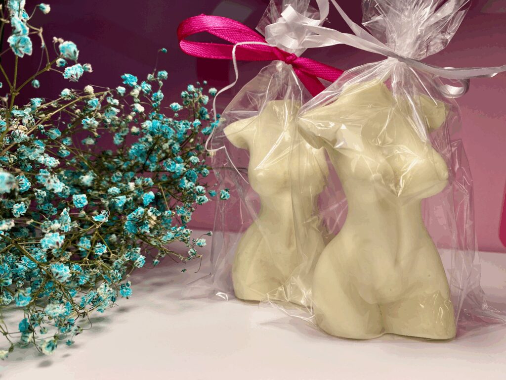 Свеча — Женский силуэт