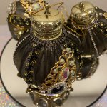 Шары для белоснежной елки