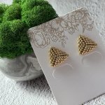 Серьги гвоздики из японского бисера