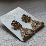 Серьги треугольники из японского бисера