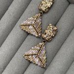 Серьги треугольники из японского бисера