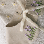 Воротничок ручной работы с вышивкой «Лаванда»