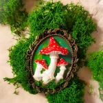 Винтажная брошь ручной работы «Мухоморчики»