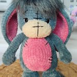 Ослик вязаный